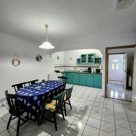 公寓 Csopaki Hajos 乔保克